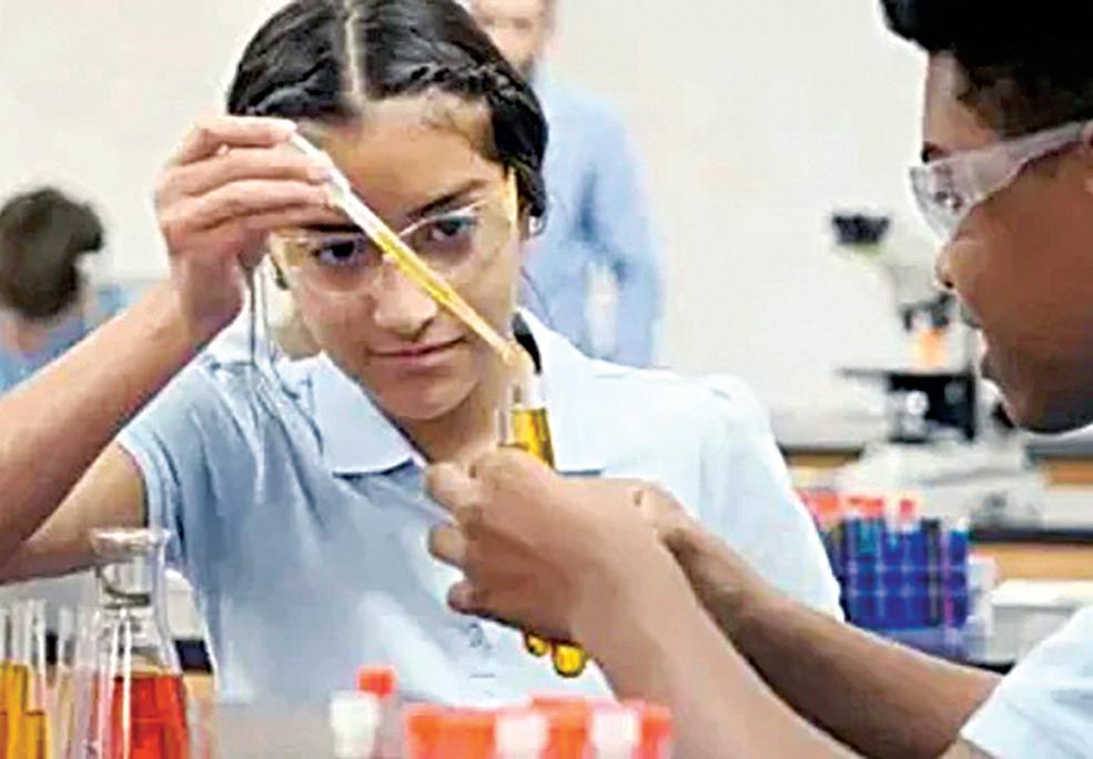 Atal Innovation Mission's Frontier Region Programme paves way for 500 new Atal Tinkering Labs in J&K